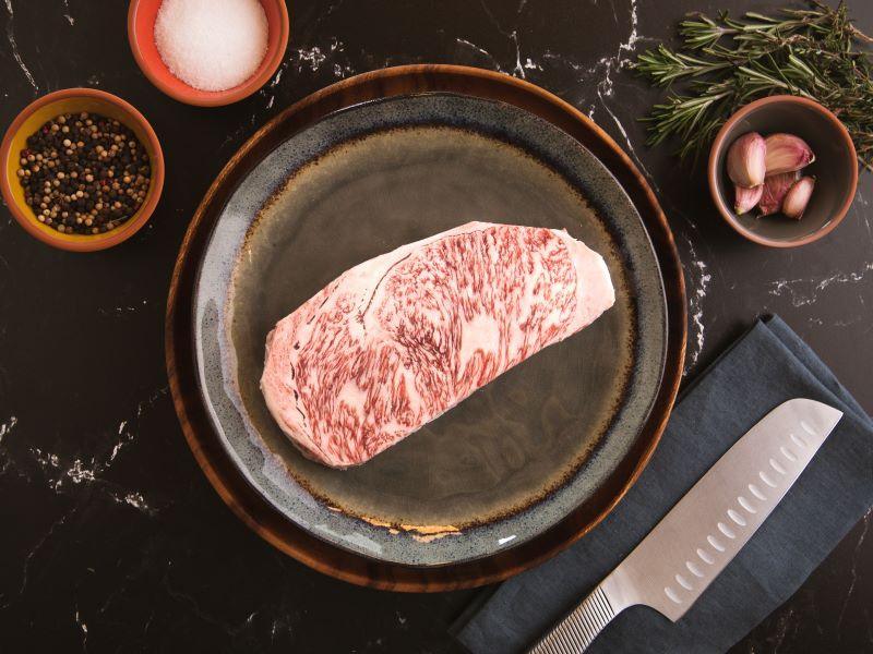 Ogata Farms Maesawa Beef A5 Ribeye & Strip Flight - Holy Grail Steak Co.